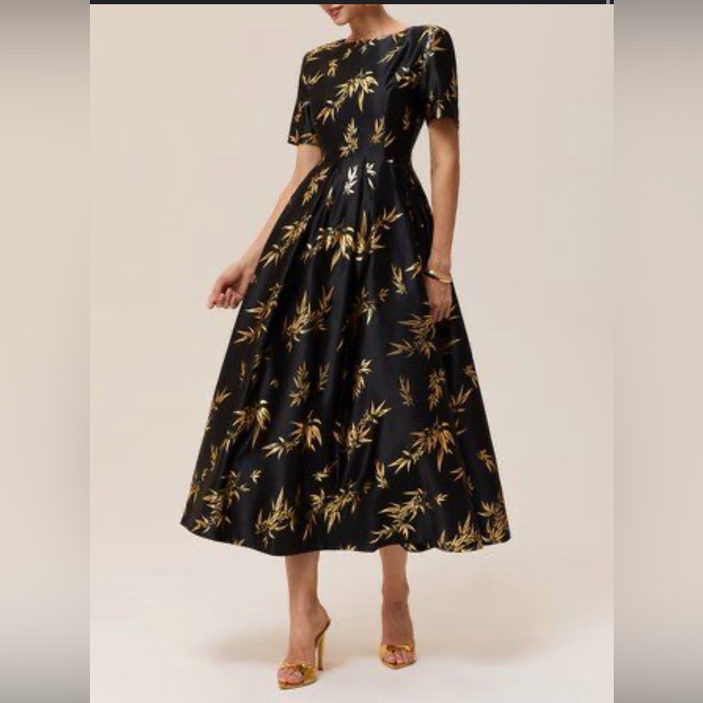 Elegant Black and Gold A-line Floral Dress